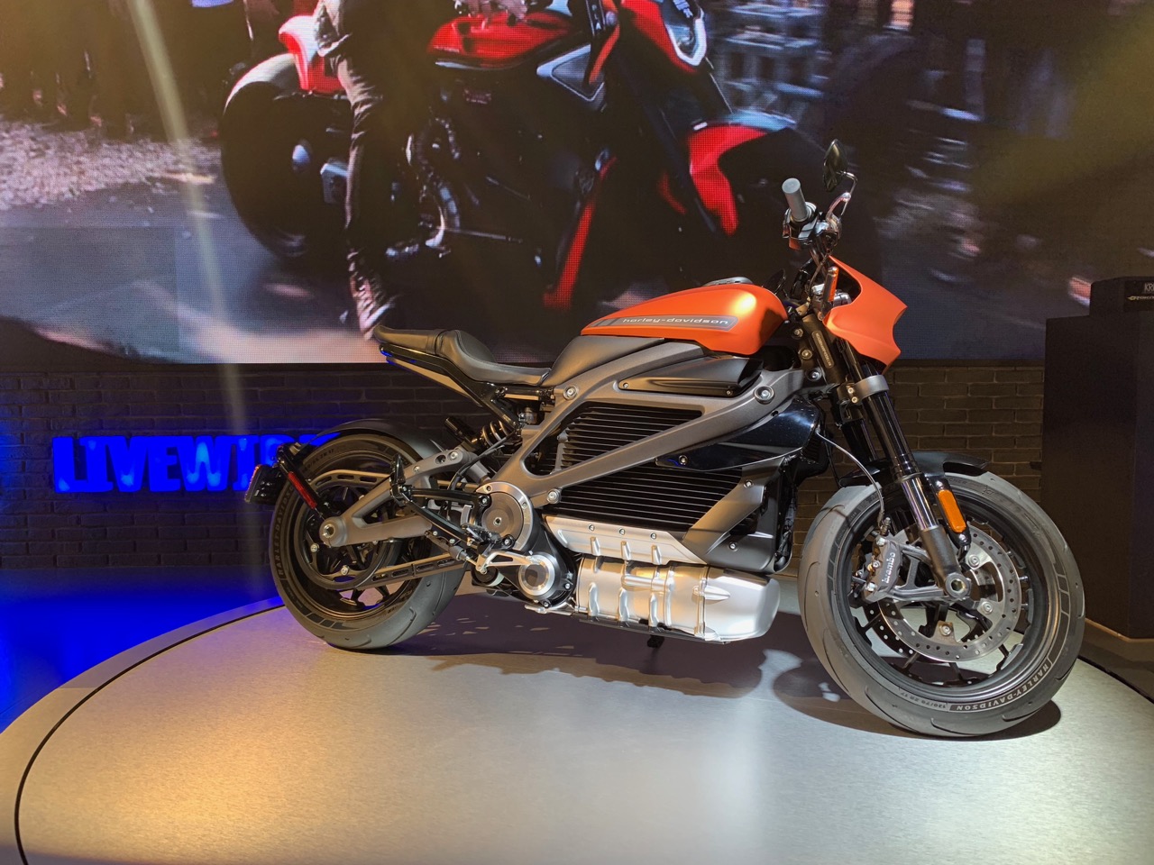 eicma - 2.jpg