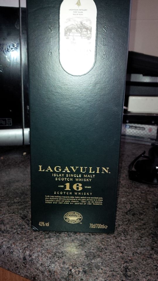 lagavulin.jpg